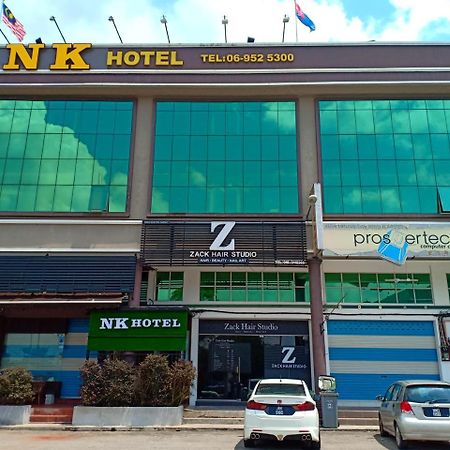 N K Hotel Muar Bagian luar foto