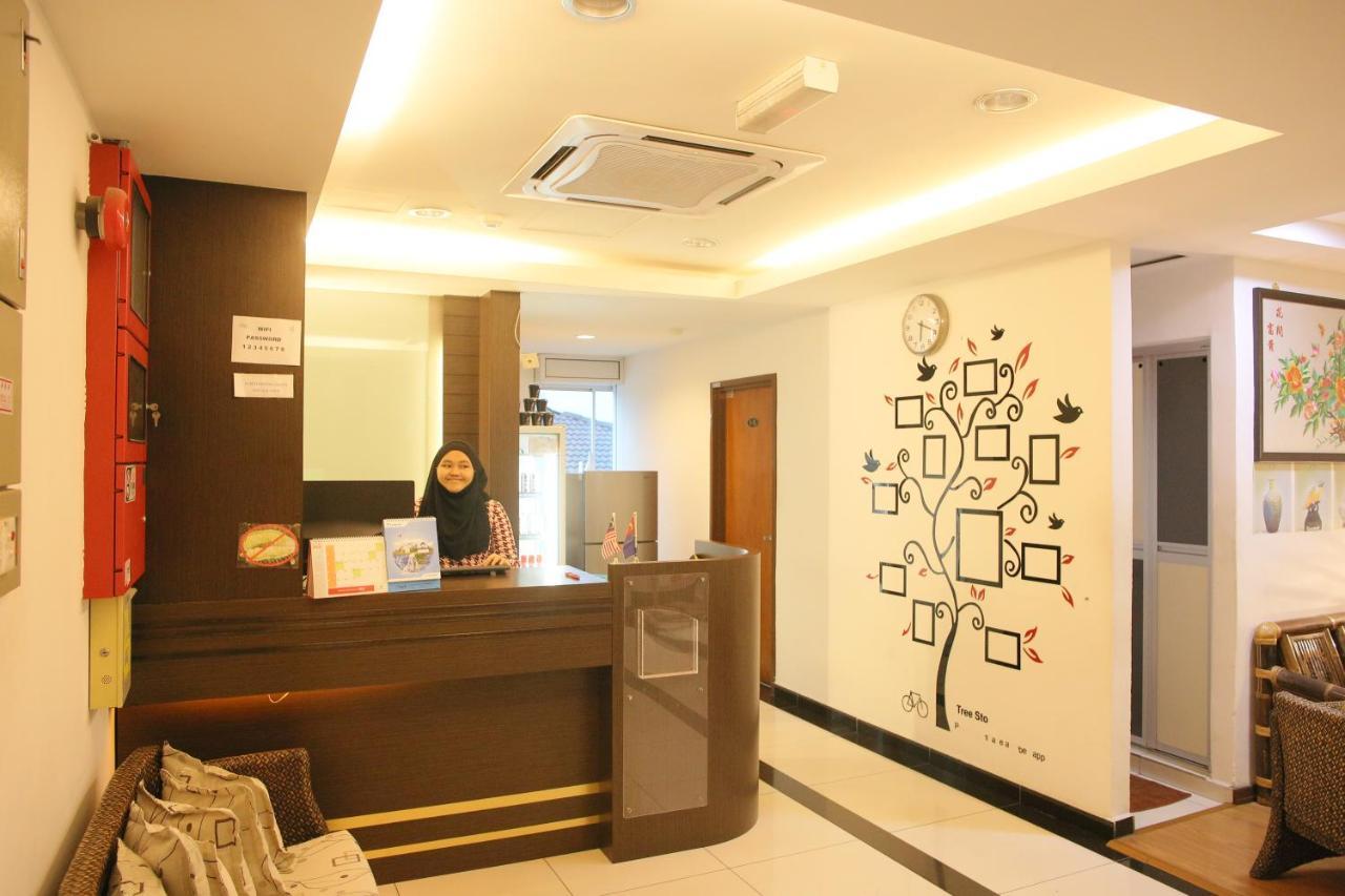 N K Hotel Muar Bagian luar foto